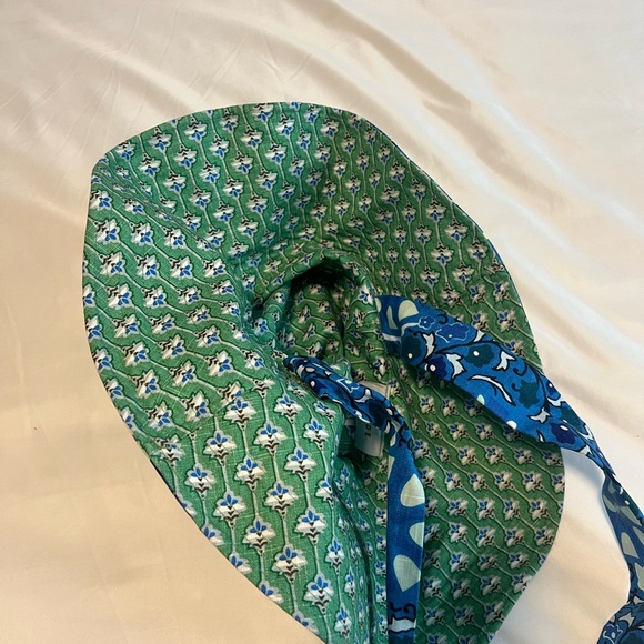 RHODE X Target Beach Hat - Picture 2 of 2